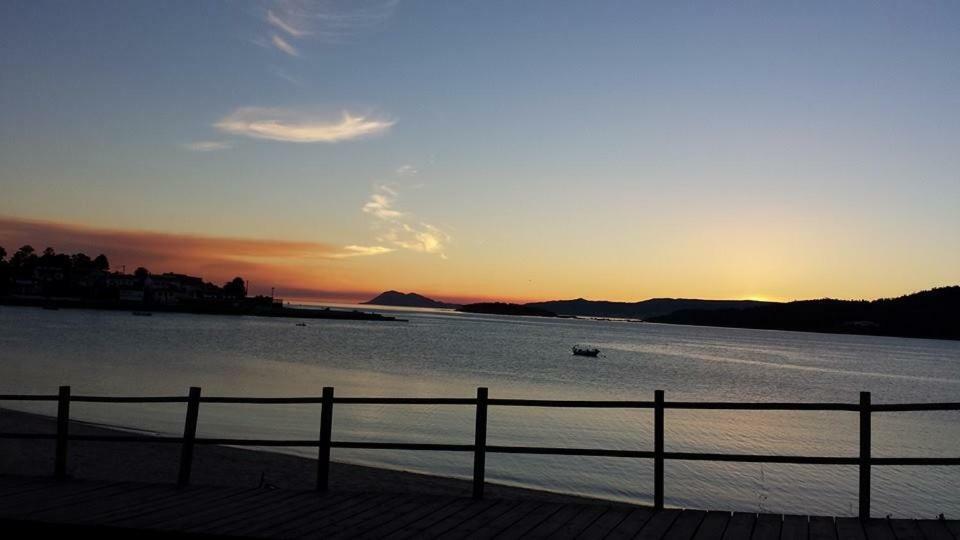 Apartamento Playa A 20 Minutos De Santiago Noia Luaran gambar